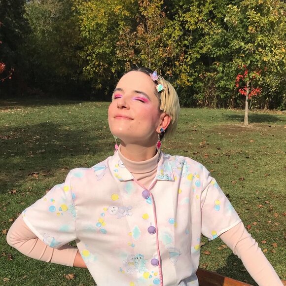 Meet your Posher, Jaime - Picture 2 of 4